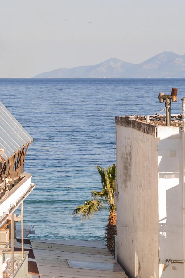 Sea Breeze Vibes Apartment Nea Peramos  Exterior photo