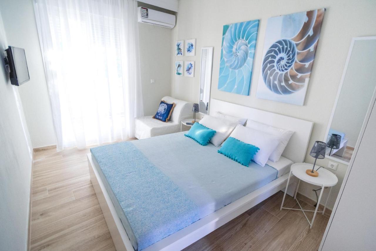 Sea Breeze Vibes Apartment Nea Peramos  Exterior photo