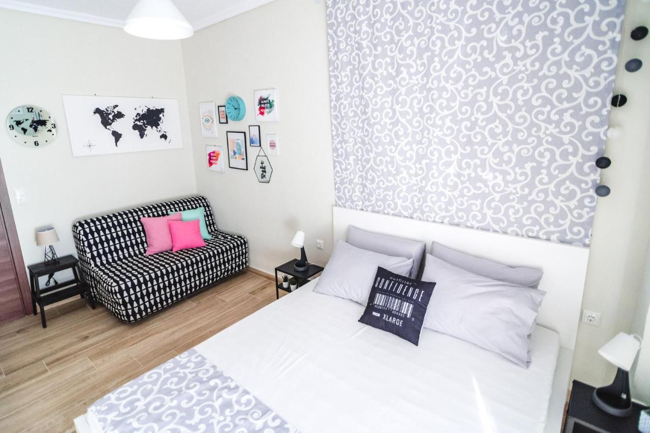 Sea Breeze Vibes Apartment Nea Peramos  Exterior photo
